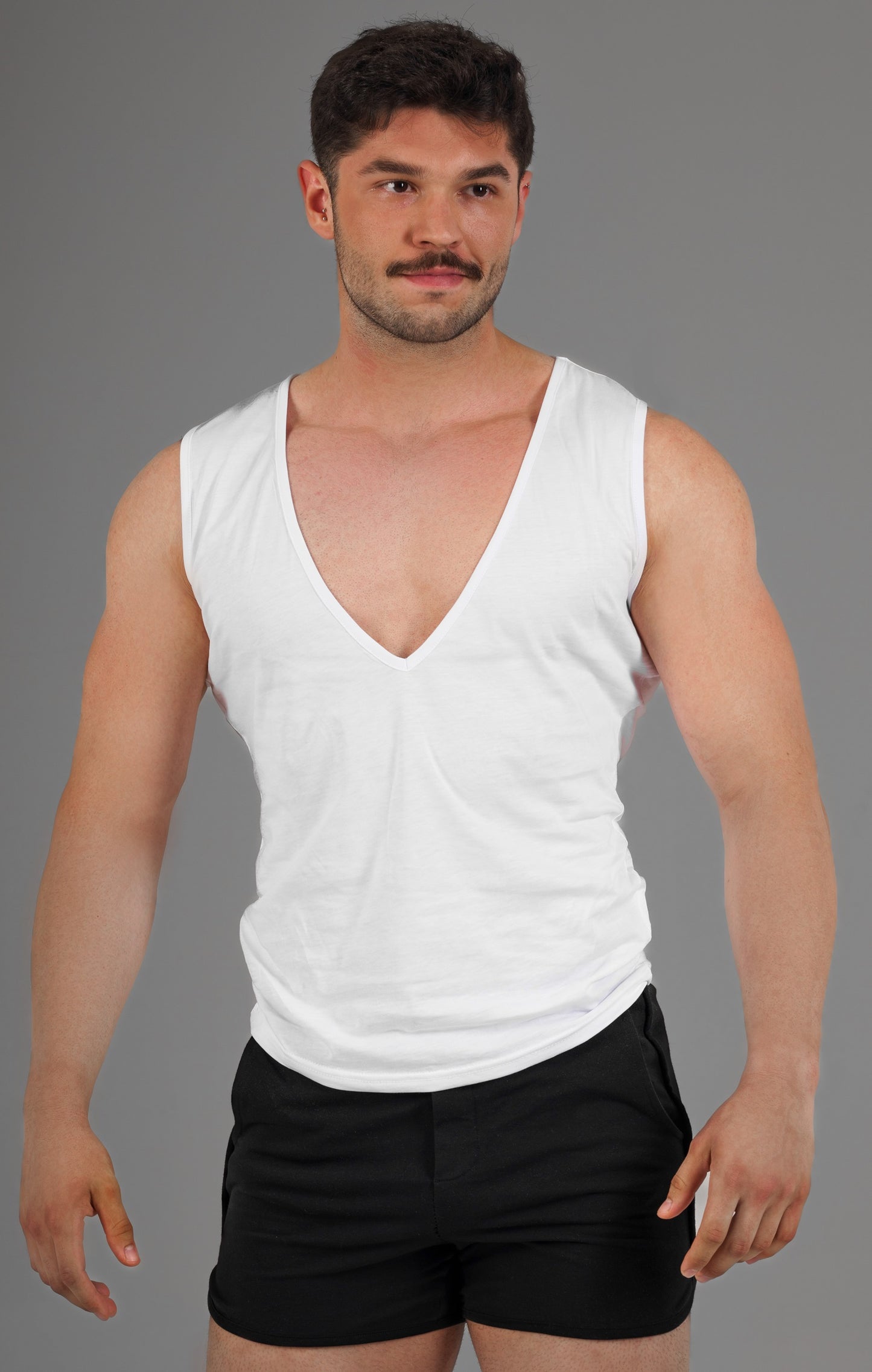 Ärmelloses V-Neck Shirt - Deep Cut Muscle Fit ( Weiß & Schwarz )